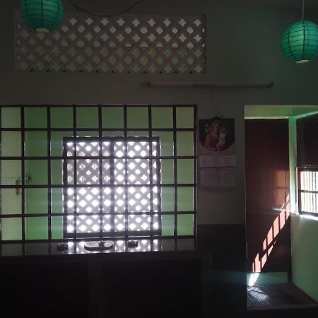 Elisa Home Stay Villa ปอนดิเชอรี ภายนอก รูปภาพ