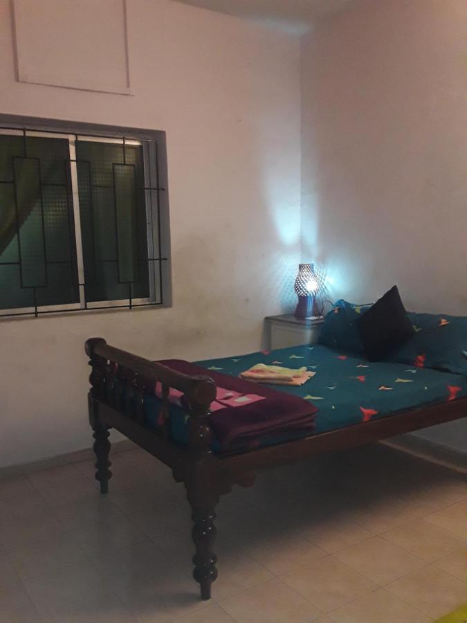 Elisa Home Stay Villa ปอนดิเชอรี ภายนอก รูปภาพ